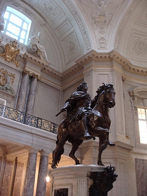Bode Museum, Grosse Kuppel mit dem Reiterdenkmal des Grossen Kurfürsten