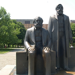 Marx Engels Forum